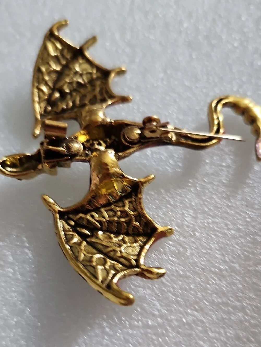 N/A elegant dragon